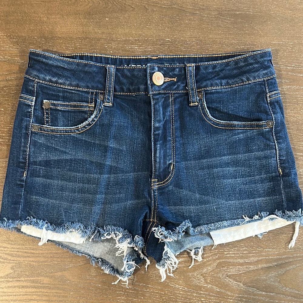 American Eagle Hi-Rise Shortie Denim Shorts